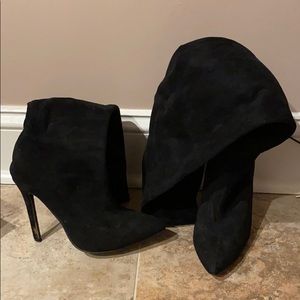 Point Toe Black Over The Knee Boot Size 5/6